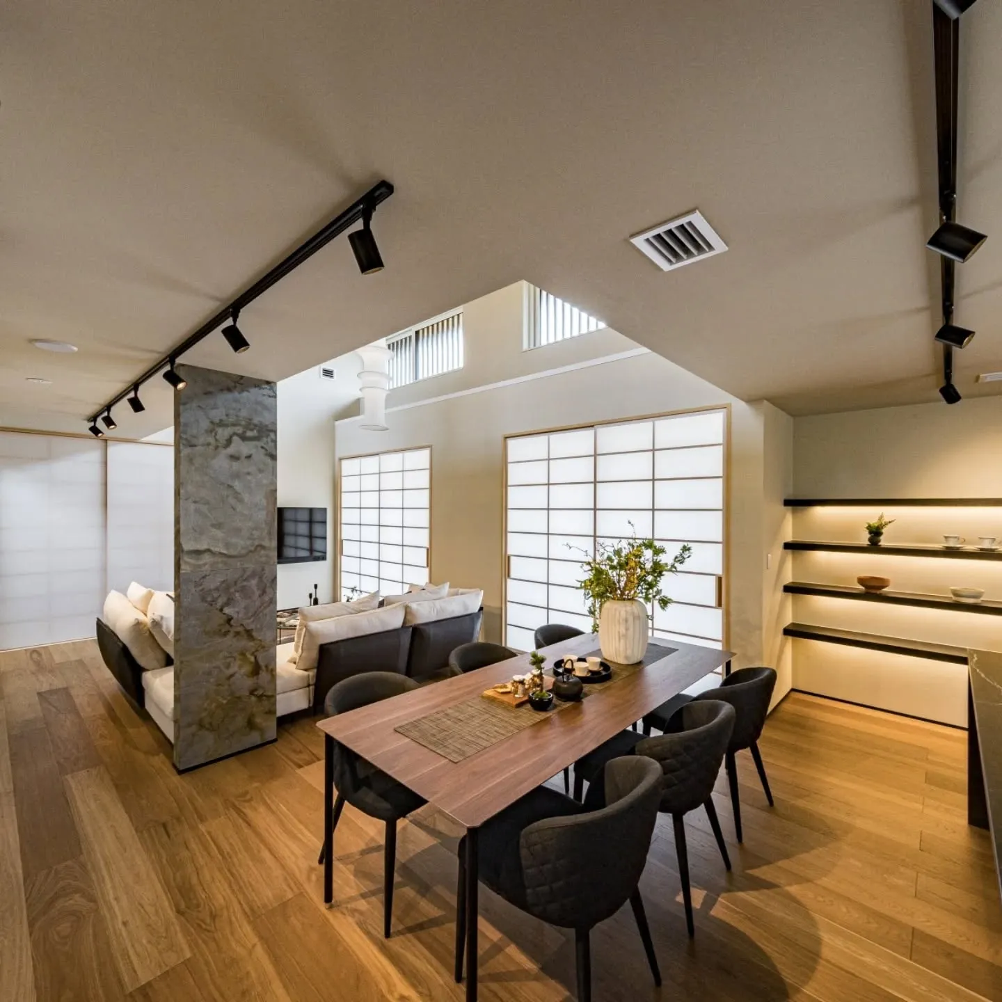 延長コードだらけの生活、していませんか？🧩